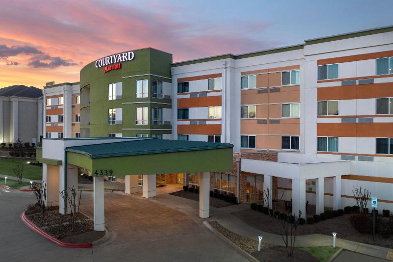 هتل Courtyard By Marriott Little Rock North