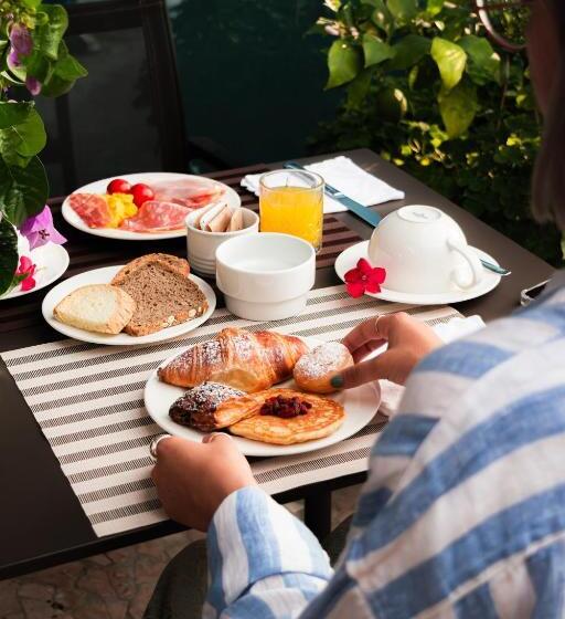 Отель Desenzano