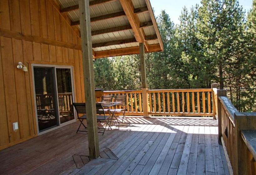 호텔 Diamondstone Guest Lodges