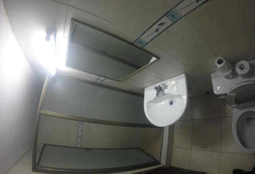 בית מלון כפרי Discovery