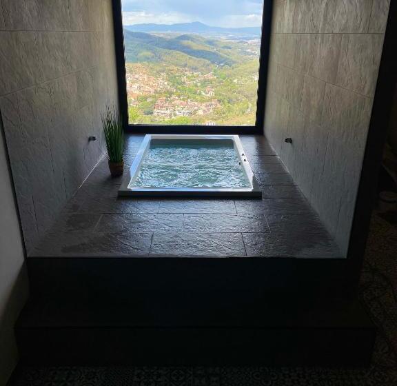 فندق El Petit Mirador