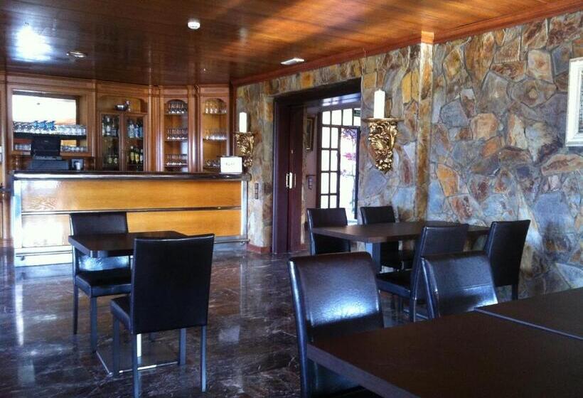 فندق El Petit Mirador