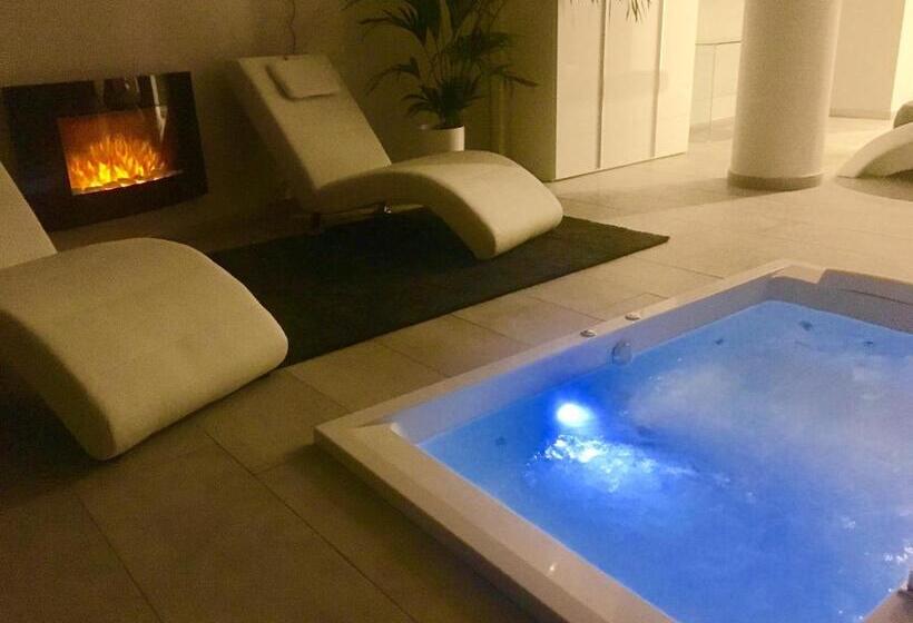 فندق El Petit Mirador