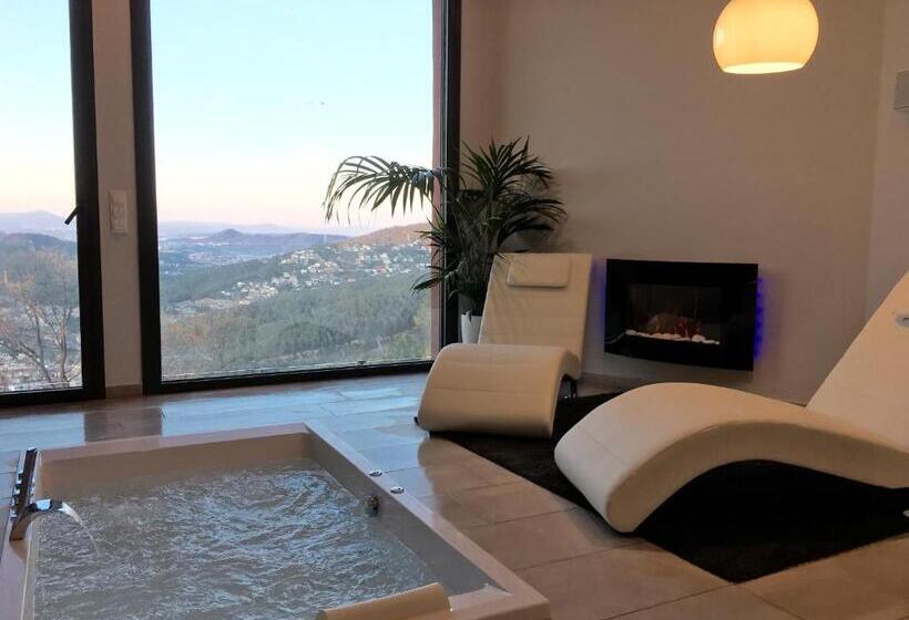 فندق El Petit Mirador