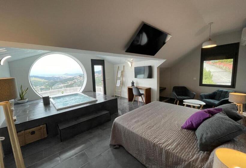 فندق El Petit Mirador