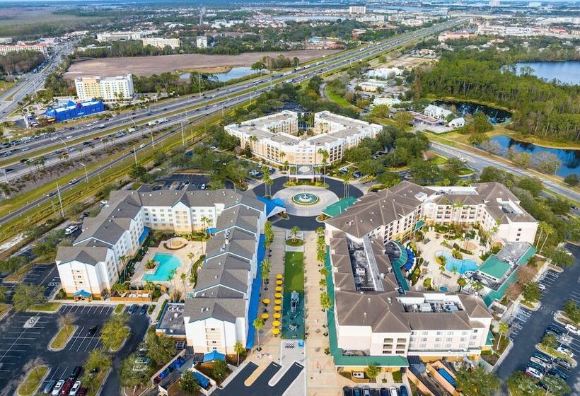 Hotel Fairfield Inn & Suites By Marriott Orlando Lake Buena Vista In The Marriott Village