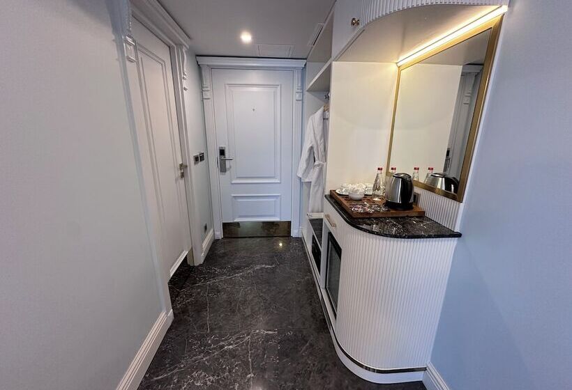 هتل Golden Horn Bosphorus