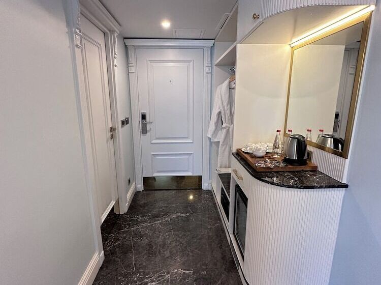 هتل Golden Horn Bosphorus