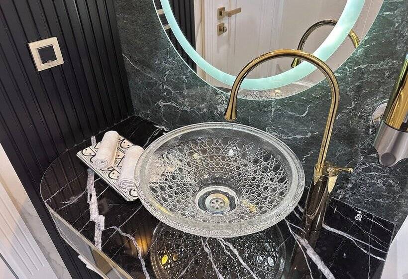 هتل Golden Horn Bosphorus