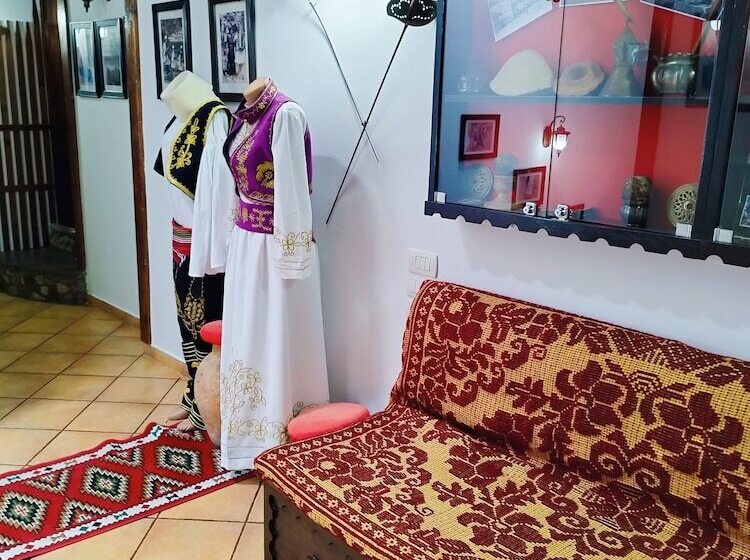 Guva Mangalem Hotel Restaurant