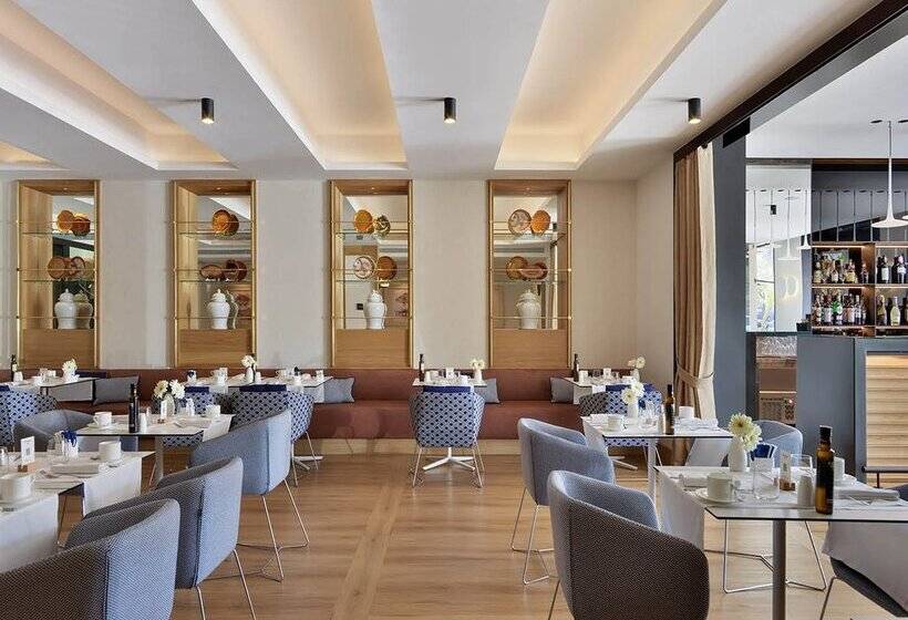 Отель H10 Port Vell 4* Sup