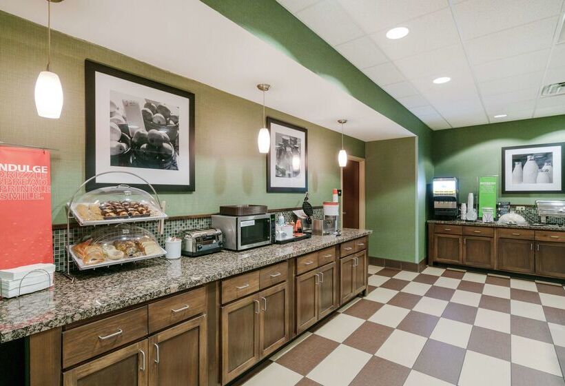 هتل Hampton Inn Huntington University Area