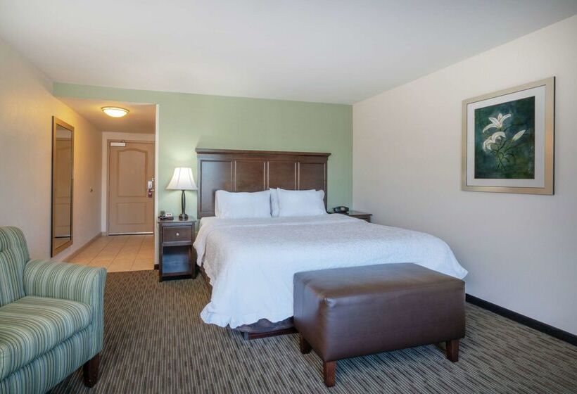 هتل Hampton Inn Huntington University Area