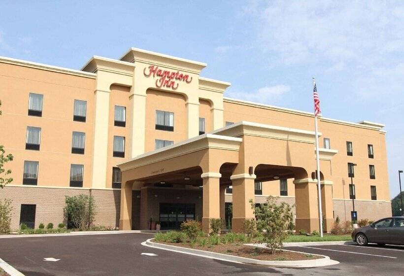 Отель Hampton Inn Huntington University Area