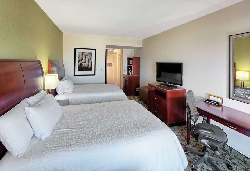 هتل Hilton Garden Inn Durham/university Medical Center