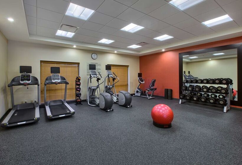 هتل Hilton Garden Inn Durham/university Medical Center