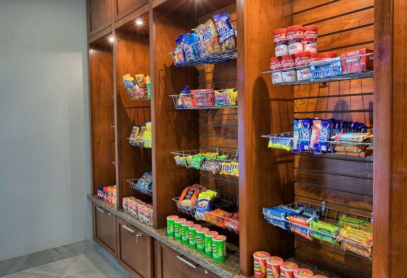 هتل Hilton Garden Inn Durham/university Medical Center