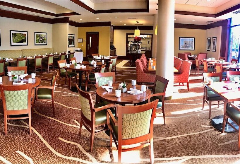 هتل Hilton Garden Inn Durham/university Medical Center