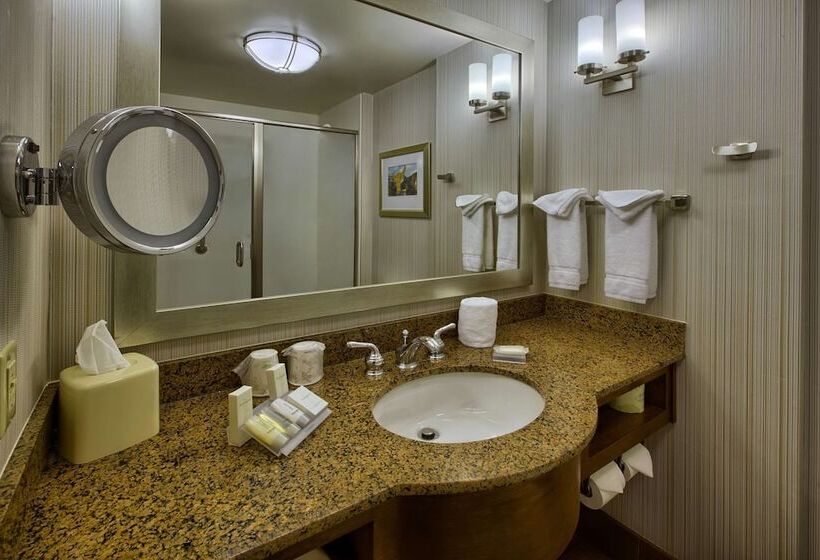 هتل Hilton Garden Inn Durham/university Medical Center