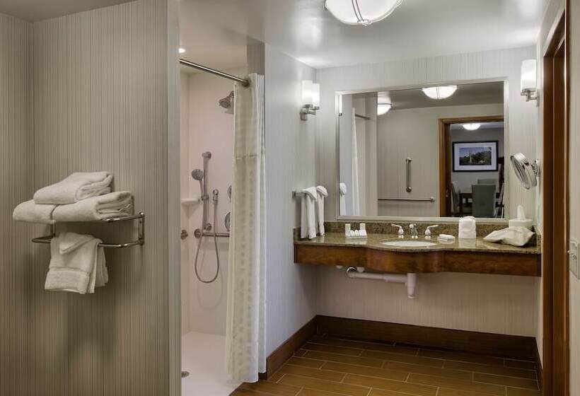 هتل Hilton Garden Inn Durham/university Medical Center