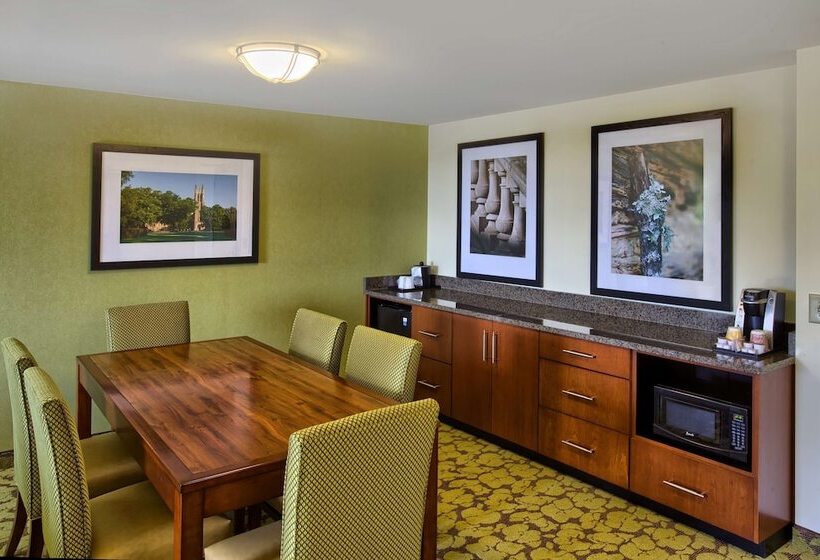 هتل Hilton Garden Inn Durham/university Medical Center