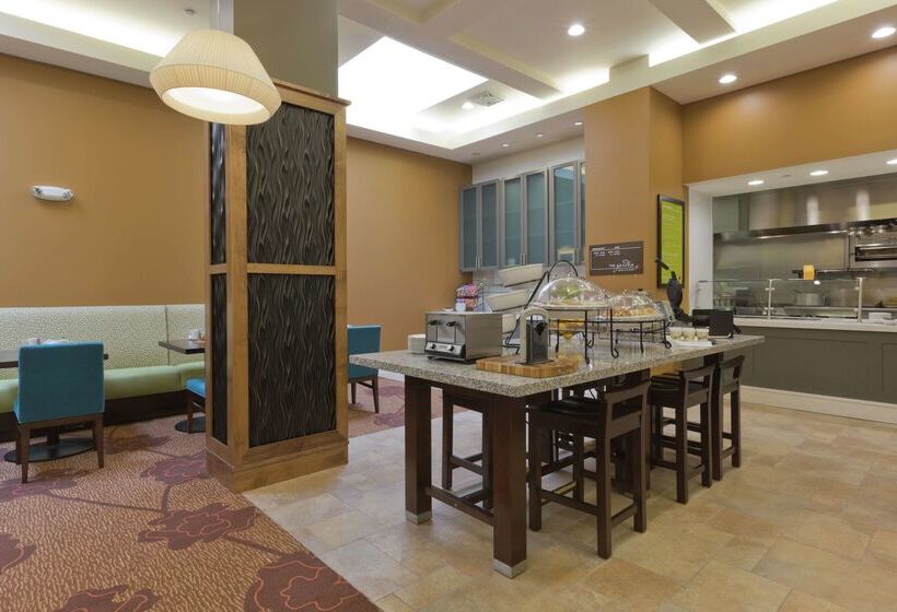 호텔 Hilton Garden Inn Lincoln Downtown/haymarket