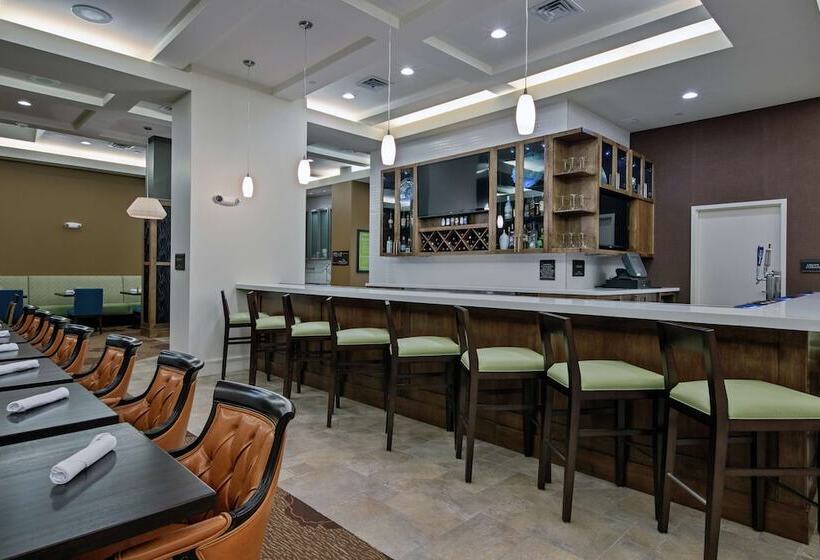 호텔 Hilton Garden Inn Lincoln Downtown/haymarket