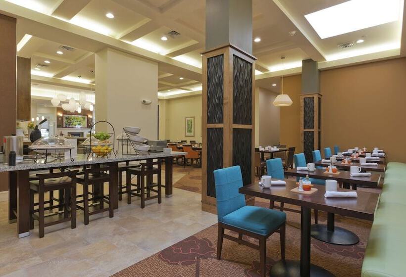 호텔 Hilton Garden Inn Lincoln Downtown/haymarket