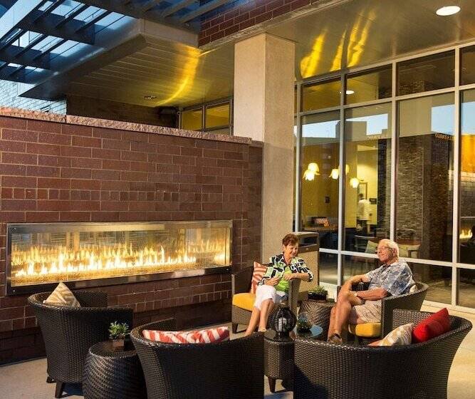 هتل Hilton Garden Inn Sioux Falls Downtown