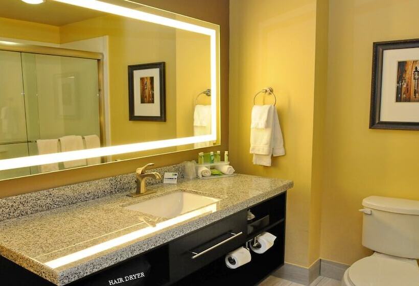 فندق Holiday Inn Express Covington Madisonville, An Ihg
