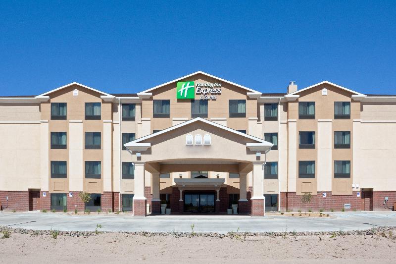 Отель Holiday Inn Express & Suites Deming Mimbres Valley, An Ihg