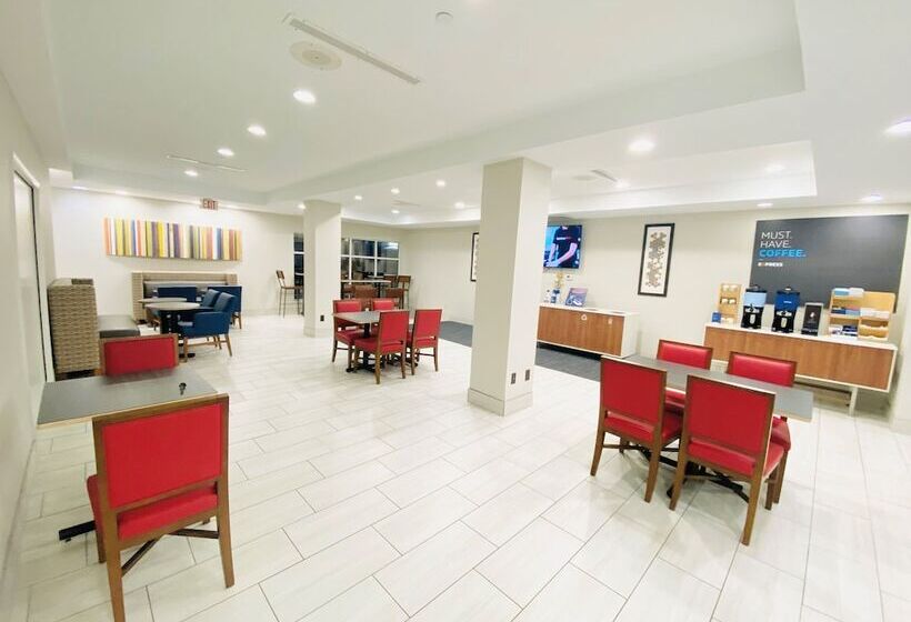 酒店 Holiday Inn Express & Suites Houston East   Baytown By Ihg