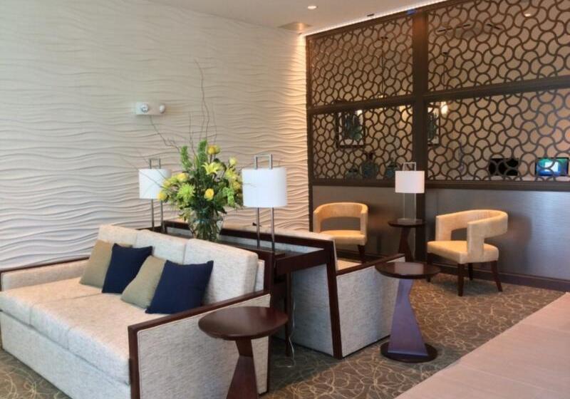 فندق Holiday Inn & Suites Tupelo North, An Ihg