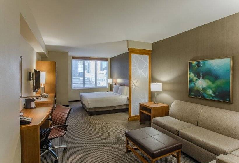 Отель Hyatt Place Charlotte Downtown