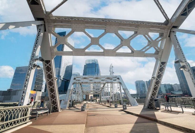 Отель Hyatt Place Nashville Downtown