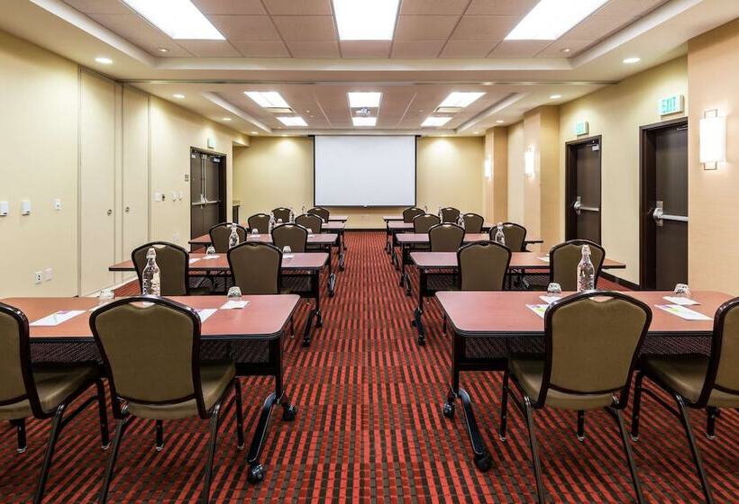 Отель Hyatt Place Nashville Downtown