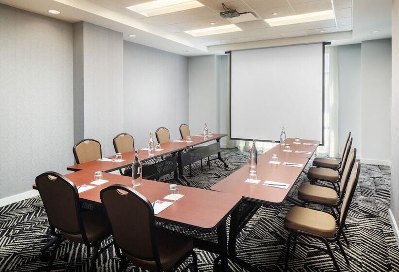 Отель Hyatt Place Nashville Downtown