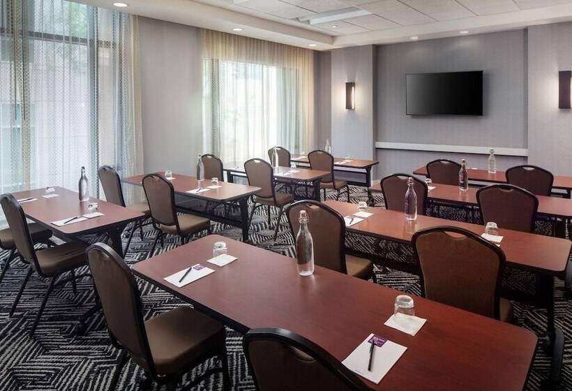 Отель Hyatt Place Nashville Downtown