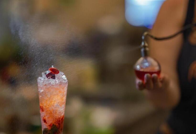 Kolymbia Bay Art Boutique Hotel   Adults Only