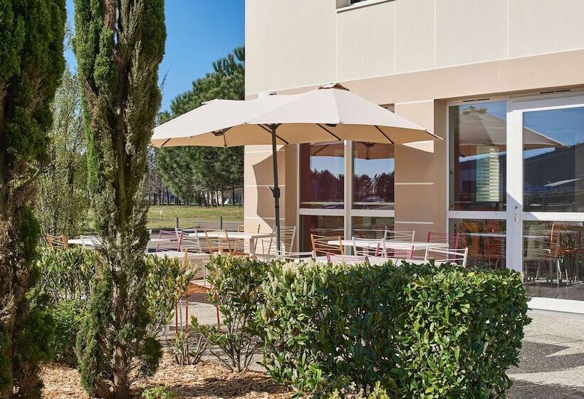 בית מלון כפרי Kyriad Direct Mont De Marsan   St Avit