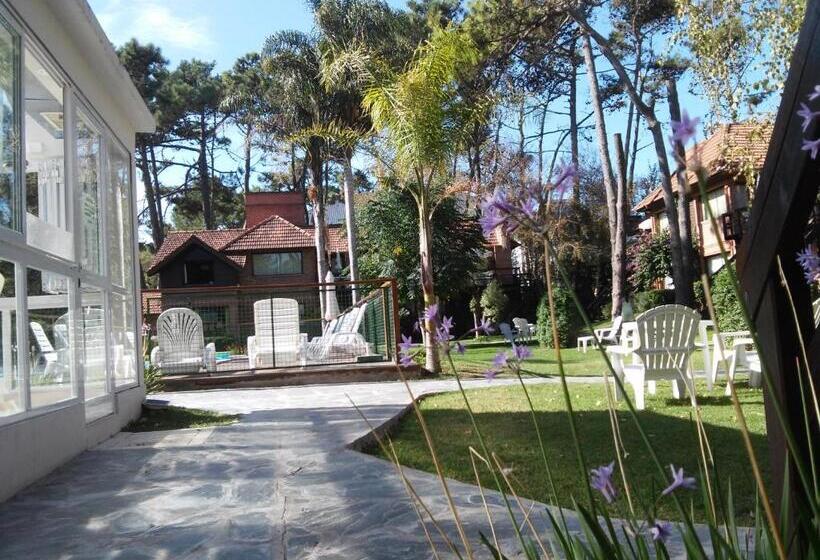 Отель La Posta De Cariló