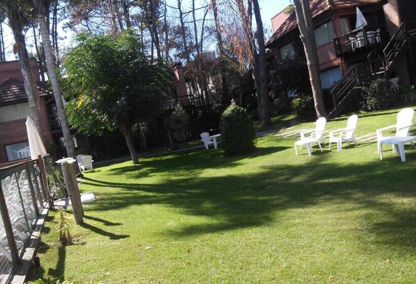 Отель La Posta De Cariló