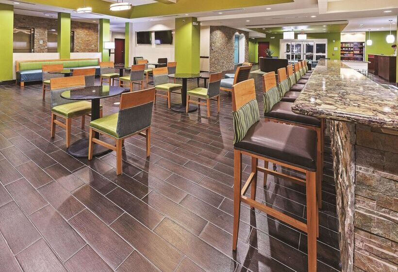 فندق La Quinta By Wyndham Houston Willowbrook