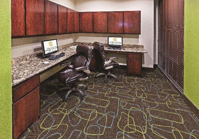 فندق La Quinta By Wyndham Houston Willowbrook