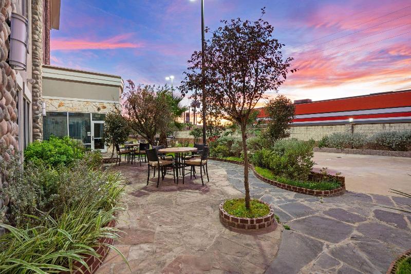 فندق La Quinta By Wyndham Houston Willowbrook