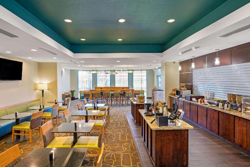 هتل La Quinta By Wyndham Houston Willowbrook