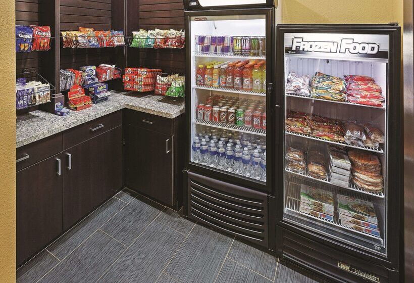 בית מלון כפרי La Quinta By Wyndham Jourdanton   Pleasanton