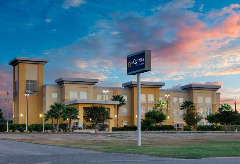 בית מלון כפרי La Quinta By Wyndham Jourdanton   Pleasanton