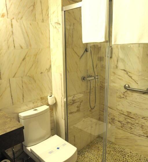 בית מלון כפרי Le Petit León