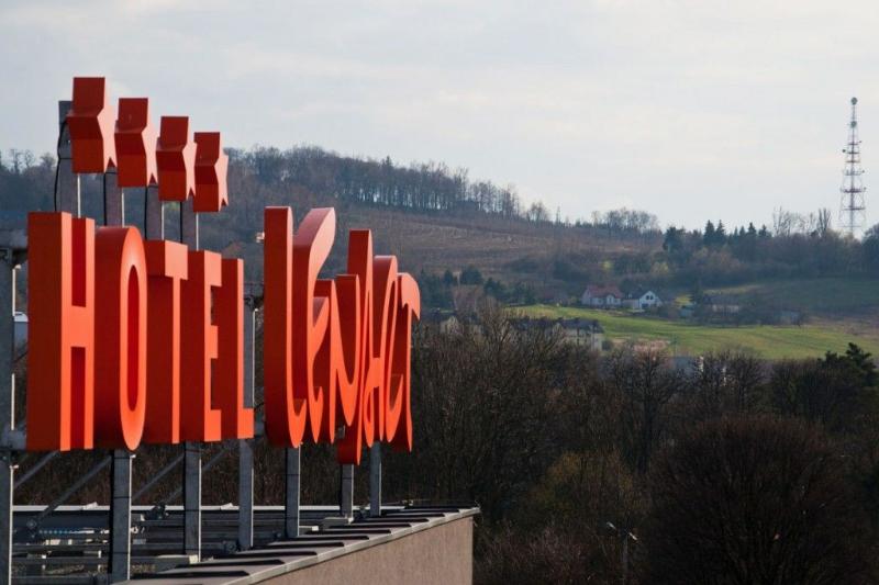 בית מלון כפרי Lenart